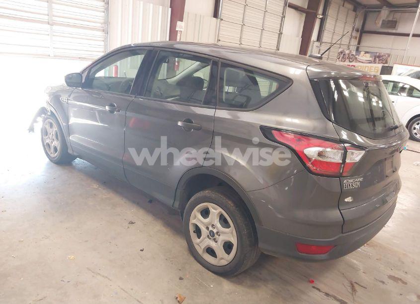 Photo 3 of 2018 Ford Escape S (VIN 1FMCU0F7XJUA27640)