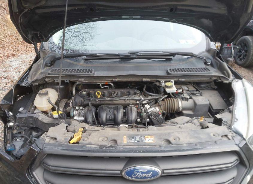 Photo 10 of 2018 Ford Escape S (VIN 1FMCU0F7XJUA70021)