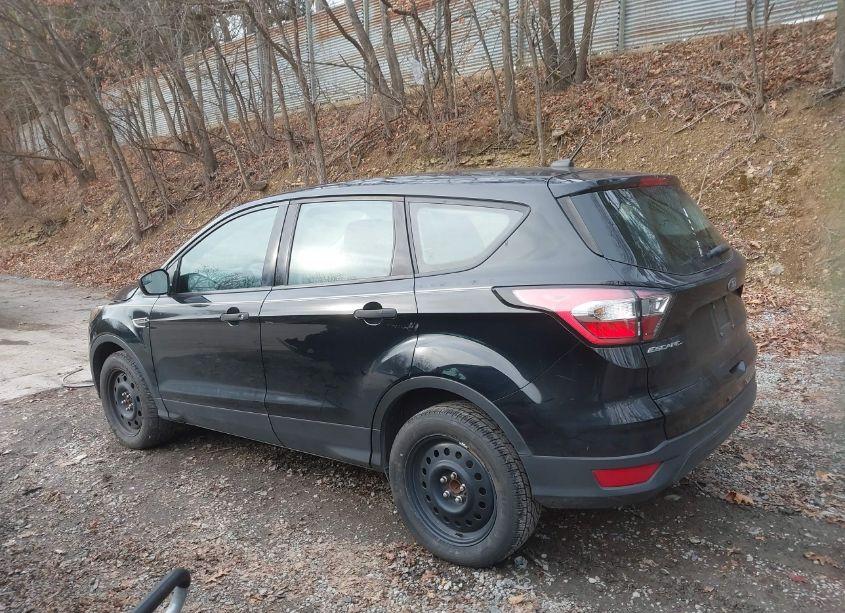 Photo 15 of 2018 Ford Escape S (VIN 1FMCU0F7XJUA70021)