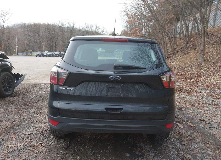 Photo 17 of 2018 Ford Escape S (VIN 1FMCU0F7XJUA70021)