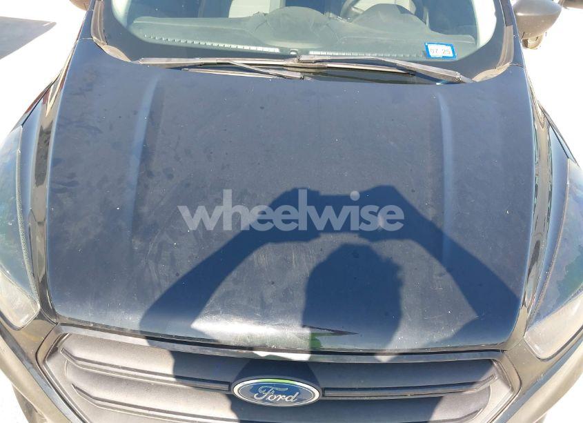 Photo 6 of 2018 Ford Escape S (VIN 1FMCU0F7XJUB60382)