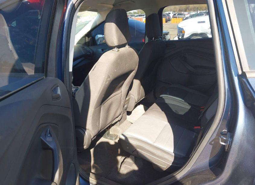 Photo 8 of 2018 Ford Escape S (VIN 1FMCU0F7XJUB83189)