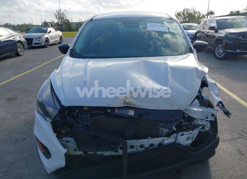 Photo 6 of 2019 Ford Escape S (VIN 1FMCU0F7XKUA48053)