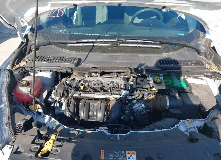 Photo 10 of 2019 Ford Escape S (VIN 1FMCU0F7XKUB95134)