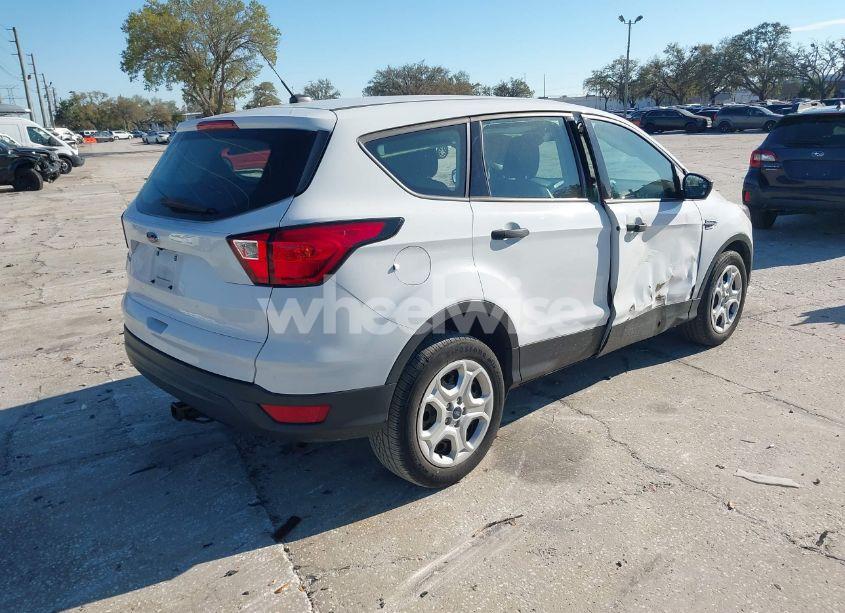 Photo 4 of 2019 Ford Escape S (VIN 1FMCU0F7XKUB95134)