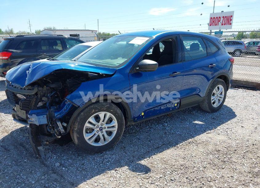 Photo 2 of 2023 Ford Escape (VIN 1FMCU0FN0PUA15021)