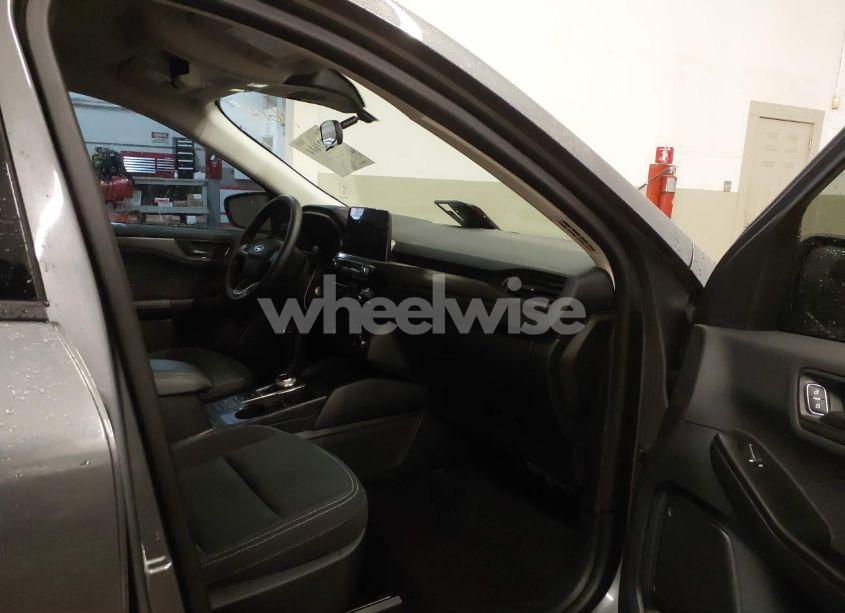 Photo 5 of 2023 Ford Escape (VIN 1FMCU0FN5PUA46331)