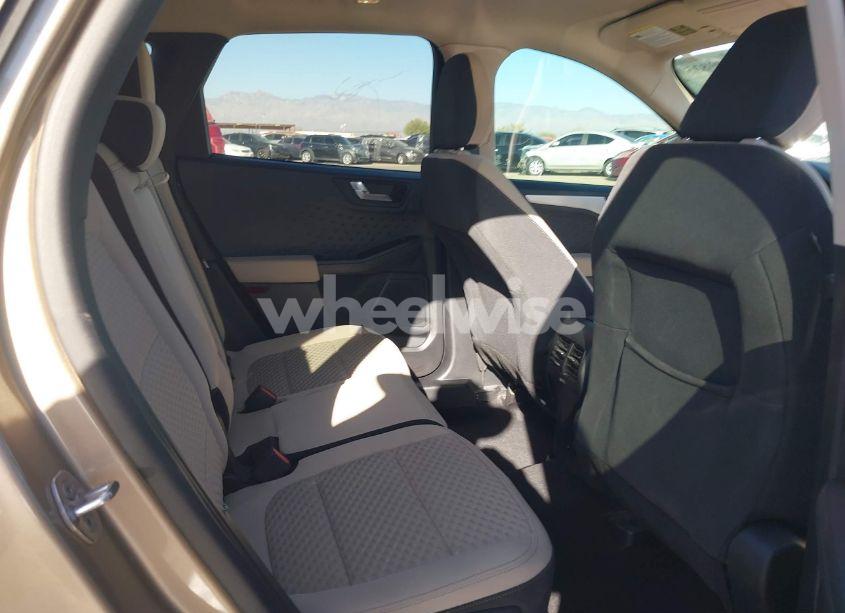 Photo 8 of 2020 Ford Escape SE (VIN 1FMCU0G60LUA35853)