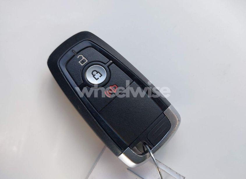 Photo 11 of 2020 Ford Escape SE (VIN 1FMCU0G60LUA59831)