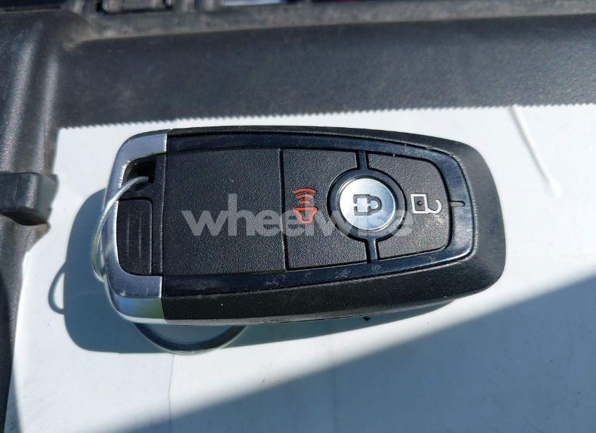 Photo 11 of 2020 Ford Escape SE (VIN 1FMCU0G60LUA79304)