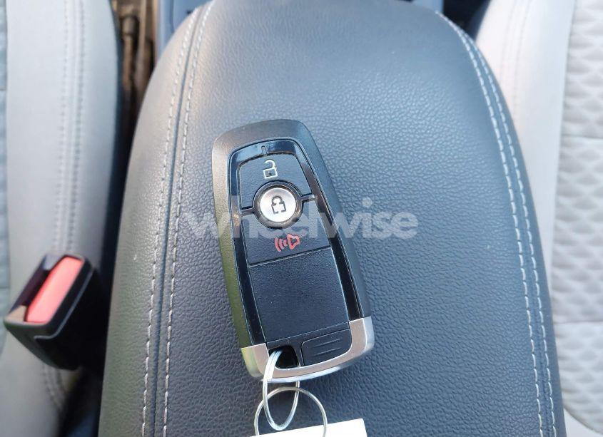 Photo 11 of 2020 Ford Escape SE (VIN 1FMCU0G60LUB13094)