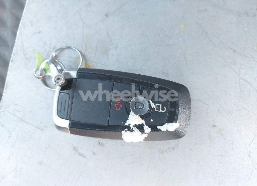 Photo 11 of 2020 Ford Escape SE (VIN 1FMCU0G60LUB94582)