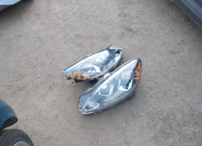 Photo 11 of 2021 Ford Escape SE (VIN 1FMCU0G60MUB07734)