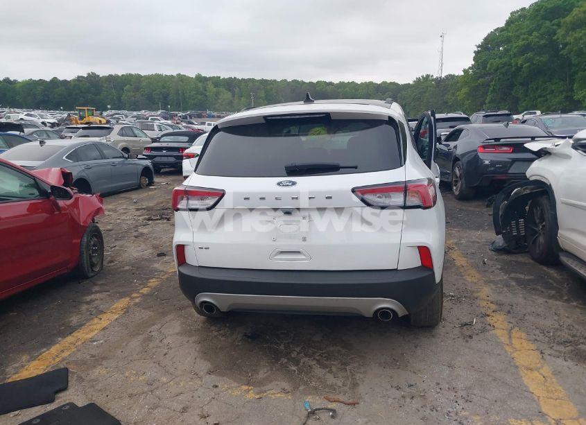 Photo 16 of 2021 Ford Escape SE (VIN 1FMCU0G60MUB10259)