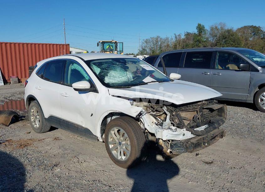 Photo 6 of 2021 Ford Escape SE (VIN 1FMCU0G60MUB14117)