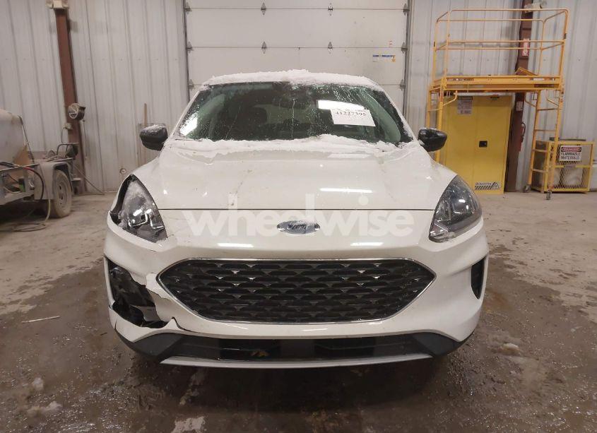 Photo 12 of 2022 Ford Escape SE (VIN 1FMCU0G60NUA22541)