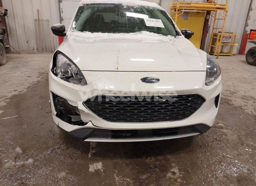 Photo 6 of 2022 Ford Escape SE (VIN 1FMCU0G60NUA22541)