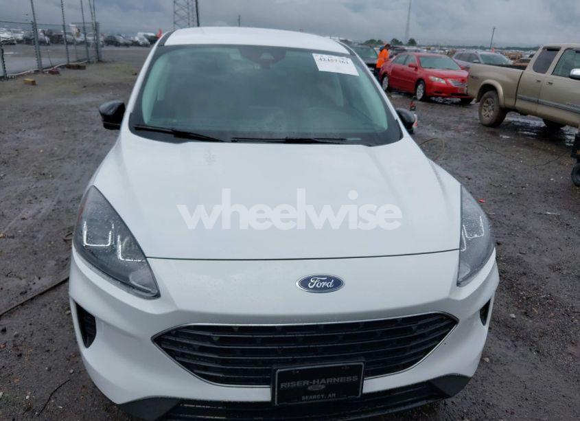 Photo 6 of 2022 Ford Escape SE (VIN 1FMCU0G60NUB13180)