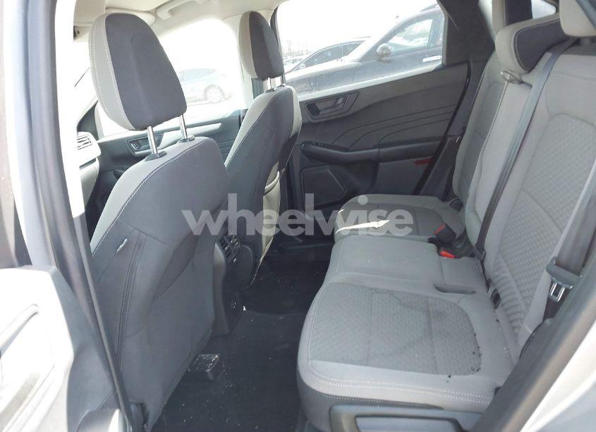 Photo 8 of 2022 Ford Escape SE (VIN 1FMCU0G60NUB30867)