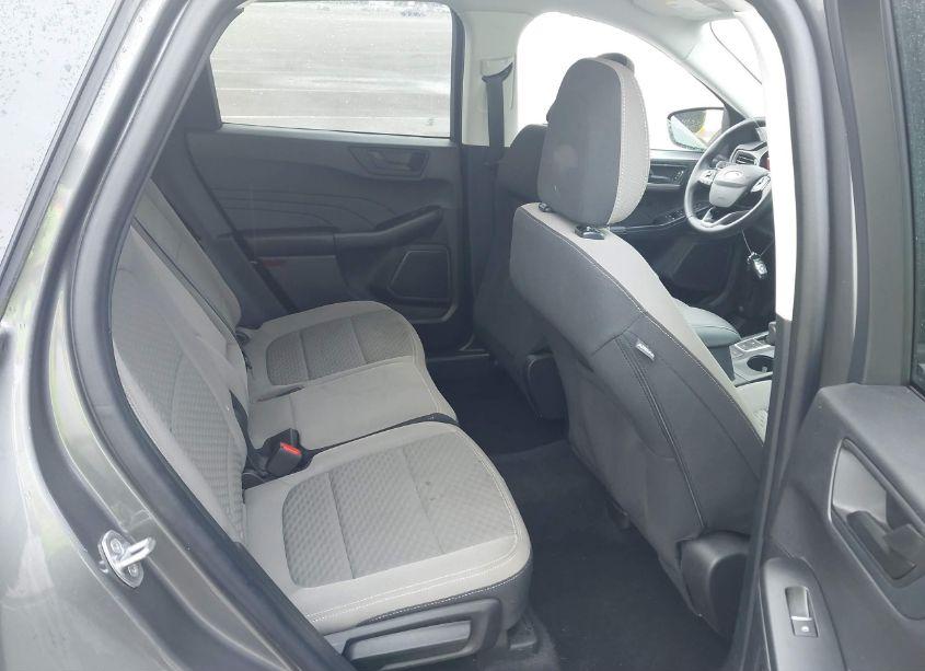 Photo 8 of 2022 Ford Escape SE (VIN 1FMCU0G60NUB85867)