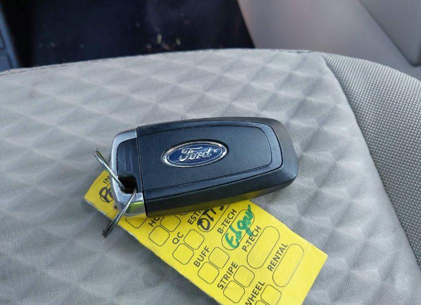 Photo 11 of 2020 Ford Escape SE (VIN 1FMCU0G61LUA68960)