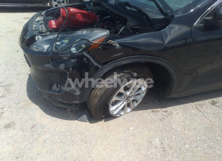 Photo 17 of 2020 Ford Escape SE (VIN 1FMCU0G61LUB77189)