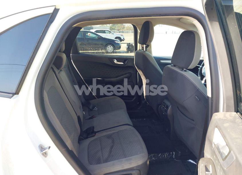 Photo 8 of 2020 Ford Escape SE (VIN 1FMCU0G61LUC77454)