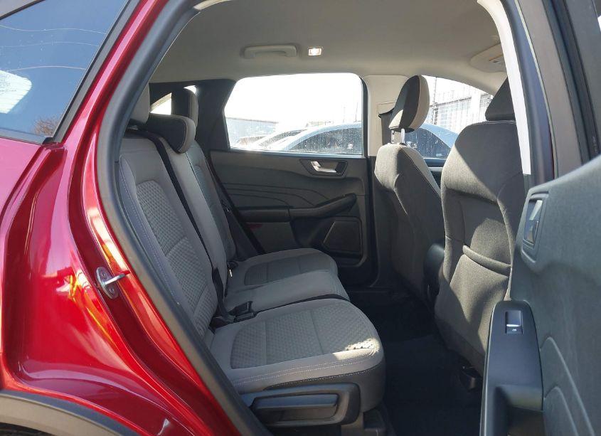 Photo 8 of 2021 Ford Escape SE (VIN 1FMCU0G61MUA14771)
