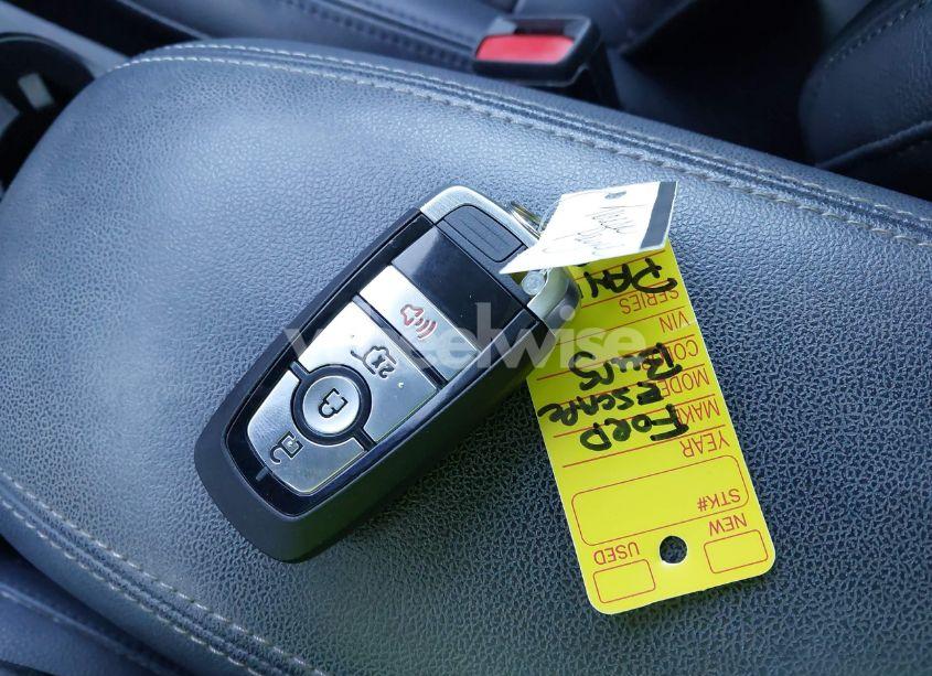 Photo 11 of 2021 Ford Escape SE (VIN 1FMCU0G61MUB02249)