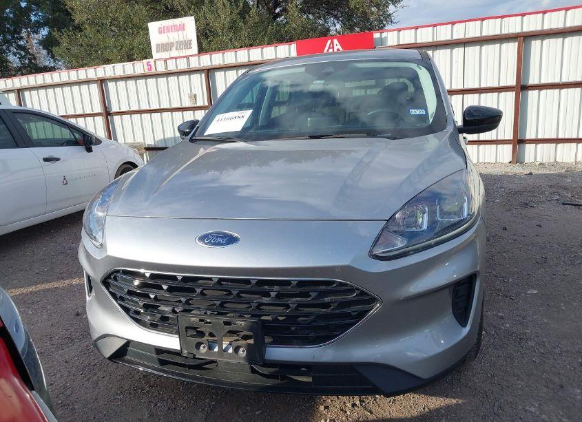 Photo 12 of 2021 Ford Escape SE (VIN 1FMCU0G61MUB14322)