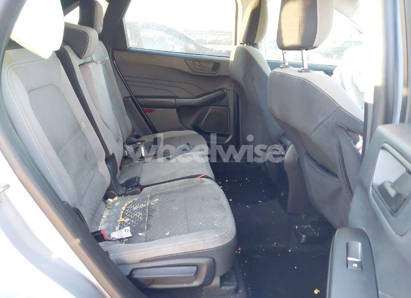 Photo 8 of 2022 Ford Escape SE (VIN 1FMCU0G61NUA29451)