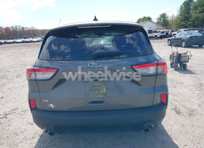 Photo 16 of 2022 Ford Escape SE (VIN 1FMCU0G61NUB96926)