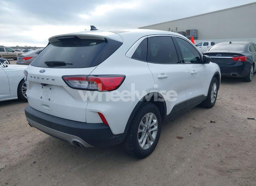 Photo 4 of 2022 Ford Escape SE (VIN 1FMCU0G61NUB98823)