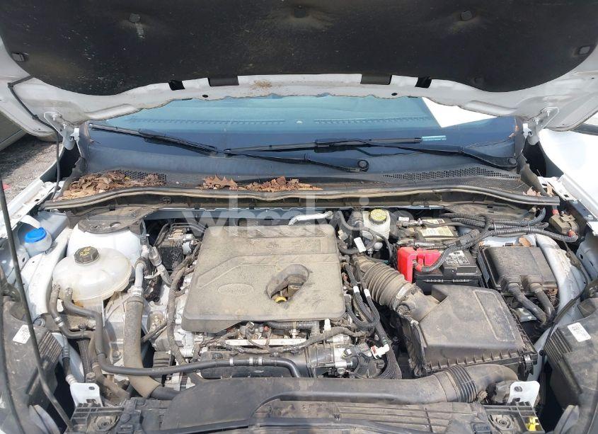 Photo 10 of 2020 Ford Escape SE (VIN 1FMCU0G62LUB44377)