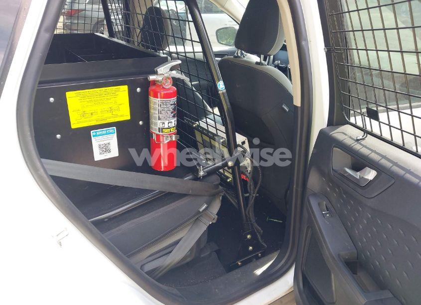 Photo 8 of 2020 Ford Escape SE (VIN 1FMCU0G62LUB44377)