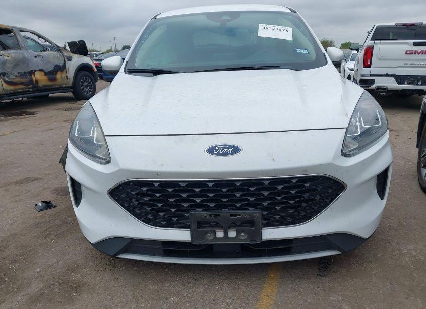 Photo 11 of 2020 Ford Escape SE (VIN 1FMCU0G62LUB92705)