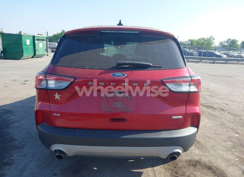 Photo 16 of 2020 Ford Escape SE (VIN 1FMCU0G62LUB94518)