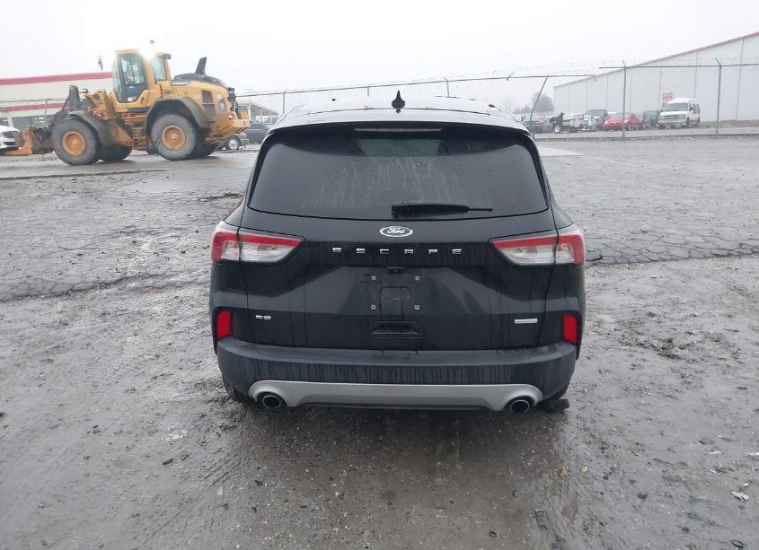 Photo 16 of 2020 Ford Escape SE (VIN 1FMCU0G62LUC18686)