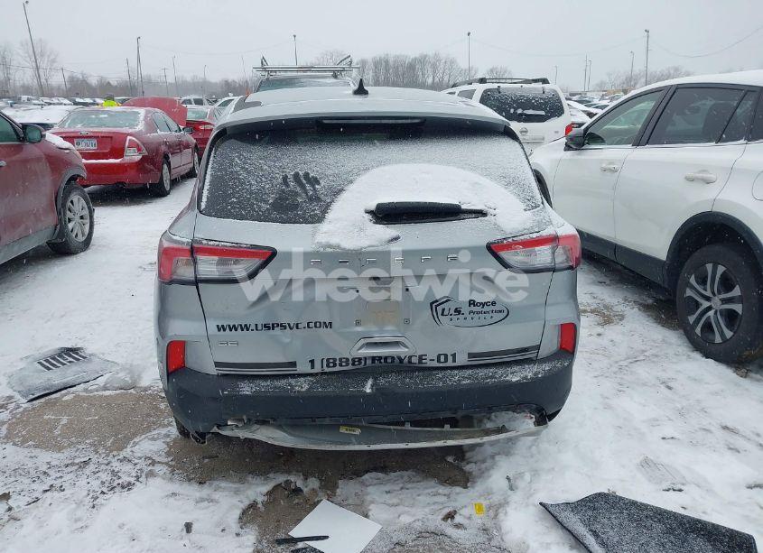 Photo 16 of 2021 Ford Escape SE (VIN 1FMCU0G62MUA22328)