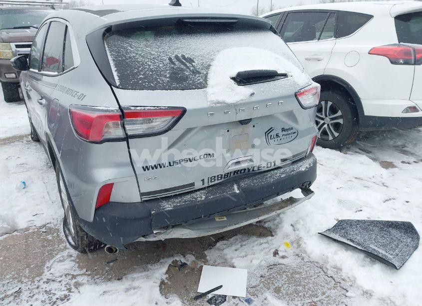 Photo 6 of 2021 Ford Escape SE (VIN 1FMCU0G62MUA22328)