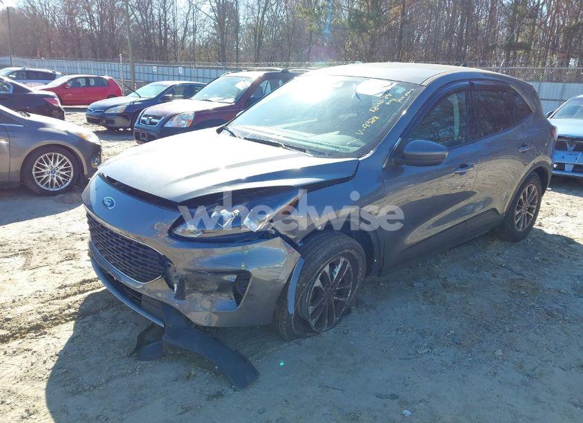 Photo 6 of 2021 Ford Escape SE (VIN 1FMCU0G62MUA99328)