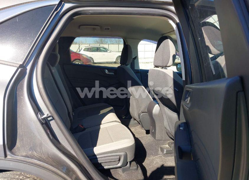 Photo 8 of 2021 Ford Escape SE (VIN 1FMCU0G62MUA99328)