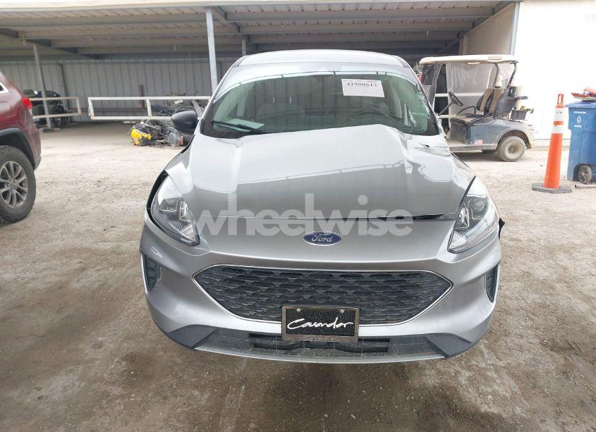 Photo 13 of 2022 Ford Escape SE (VIN 1FMCU0G62NUA25554)