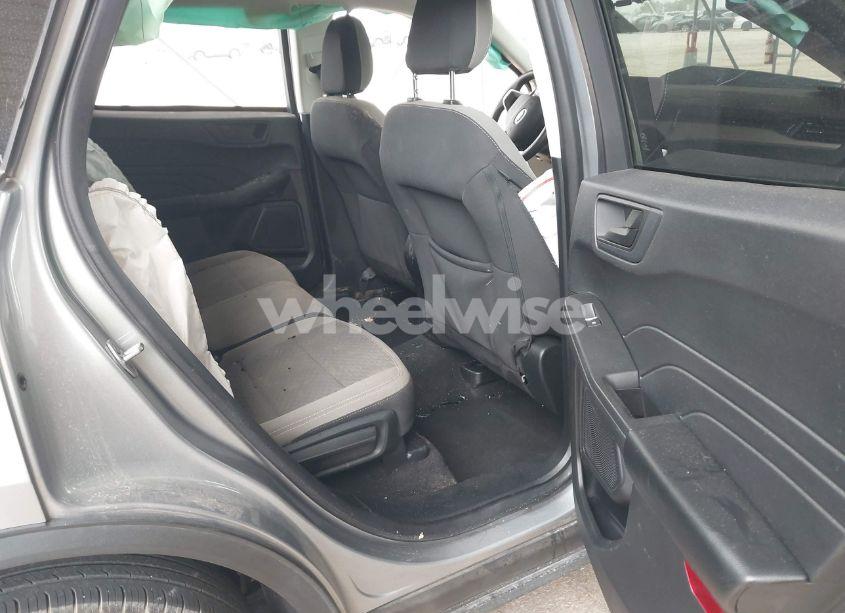 Photo 8 of 2022 Ford Escape SE (VIN 1FMCU0G62NUA25554)