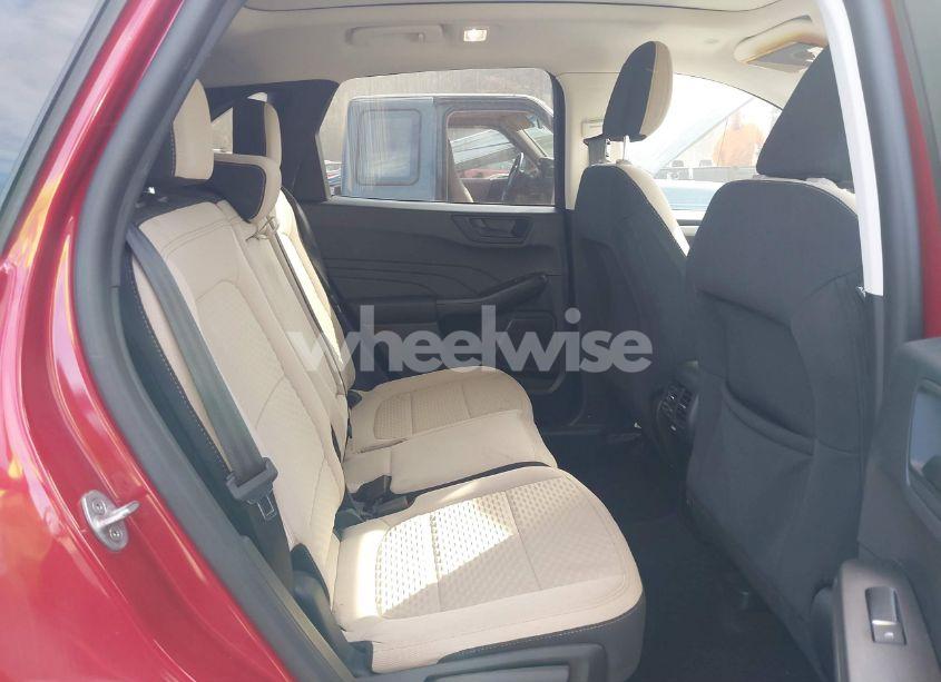 Photo 8 of 2022 Ford Escape SE (VIN 1FMCU0G62NUB68987)