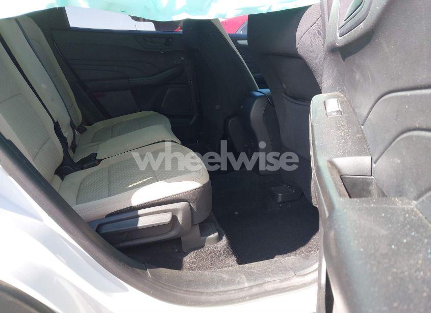 Photo 8 of 2022 Ford Escape SE (VIN 1FMCU0G62NUB98250)