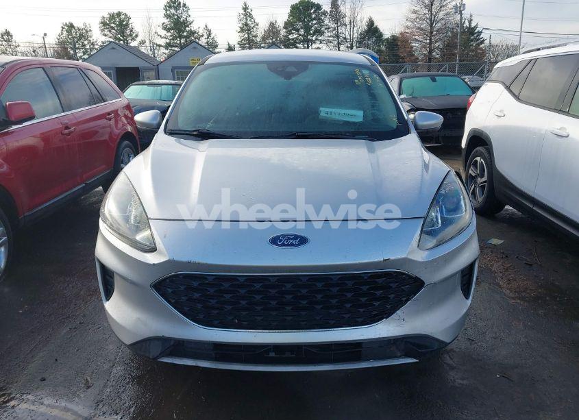 Photo 12 of 2020 Ford Escape SE (VIN 1FMCU0G63LUA22725)