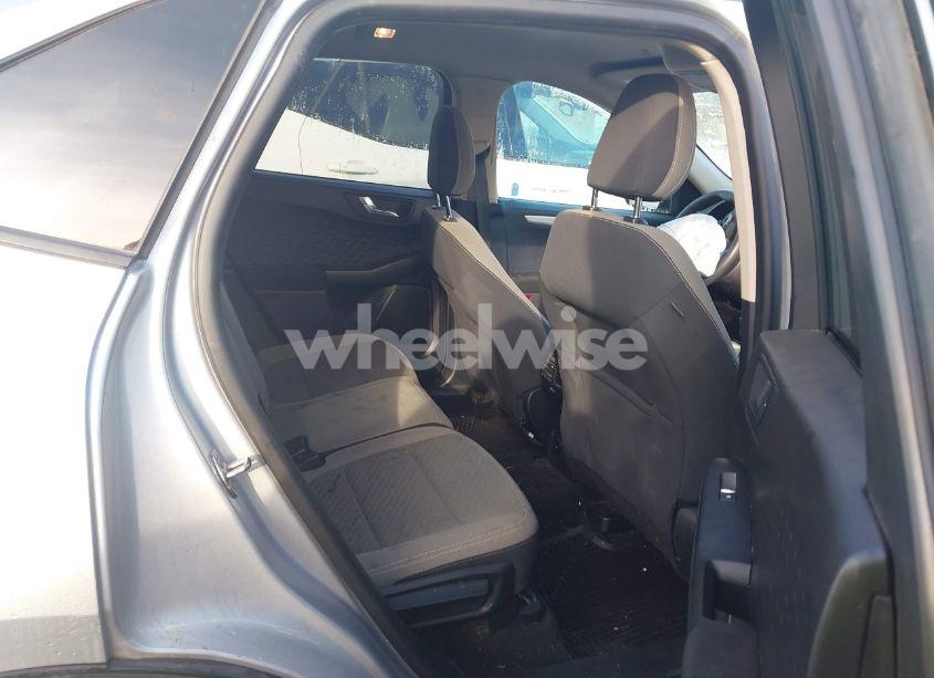 Photo 8 of 2020 Ford Escape SE (VIN 1FMCU0G63LUA22725)