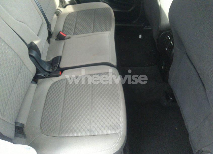 Photo 8 of 2020 Ford Escape SE (VIN 1FMCU0G63LUB13154)