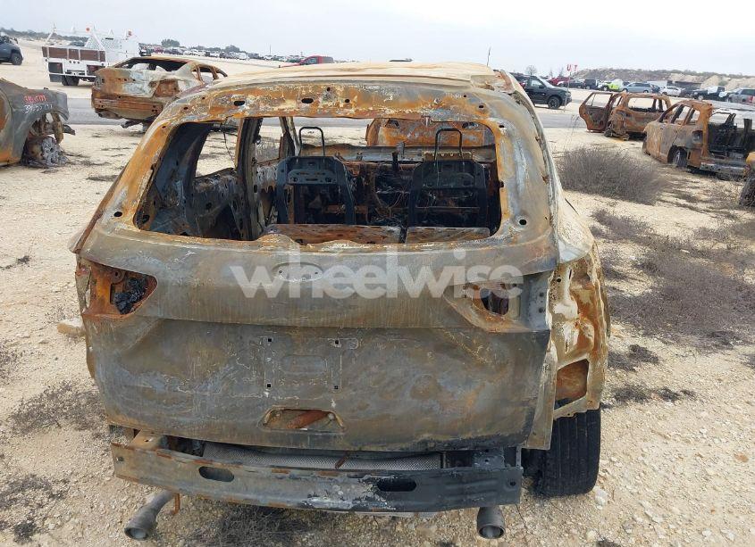 Photo 17 of 2020 Ford Escape SE (VIN 1FMCU0G63LUB48793)